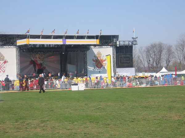 Papal Rally 07